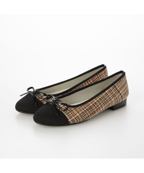 Fin（フィン）の「トゥキャップバレエシューズ【低反発スポンジ入り】（バレエシューズ・レディース・ネイビー/ブラック系その他/ベージュ/ブラック・22.5cm/23cm/23.5cm/24cm/24.5cm/25cm）」の21枚目の写真