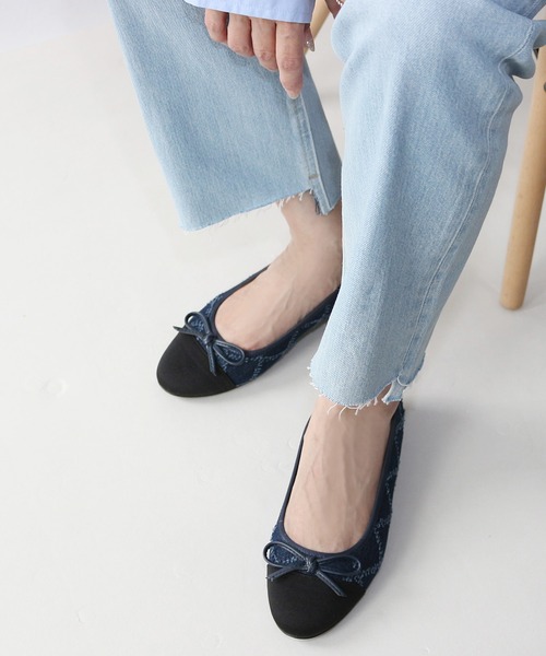 Fin（フィン）の「トゥキャップバレエシューズ【低反発スポンジ入り】（バレエシューズ・レディース・ネイビー/ブラック系その他/ベージュ/ブラック・22.5cm/23cm/23.5cm/24cm/24.5cm/25cm）」の14枚目の写真