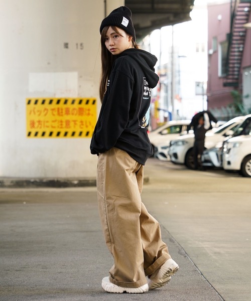 1111clothing(ワンフォークロージング)の「【unisex】2タック ワイドストレートパンツ / デニム ワイドパンツ メンズ ワイドデニムパンツ レディース バギーパンツ(デニムパンツ・メンズ・ライトブルー/ブラック系2/ブラック系1/ベージュ・L/M)」の19枚目の写真