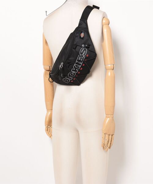 Dickies（ディッキーズ）の「DICKIES / DK RETRO ACTIVE WAISTBAG / 80311000（ボディバッグ/ウエストポーチ・レディース・ブラック系その他/オフホワイト/ブラック・ONESIZE）」の7枚目の写真