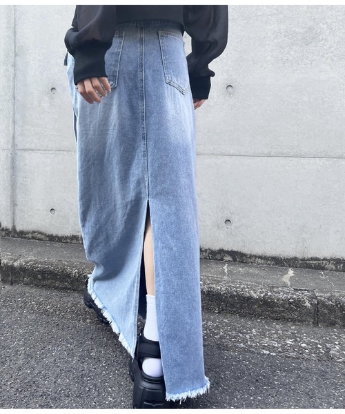 ANAP（アナップ）の「カーゴデザインデニムロングスカート（デニムスカート・レディース・ライトブルー・S/M）」の3枚目の写真