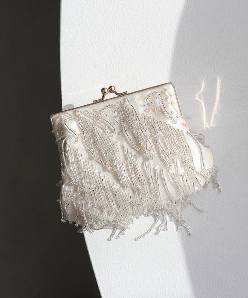 Dorry Doll(ドリードール)の「ビジューフリンジバッグ(ハンドバッグ・レディース・ブラック/グレー/ベージュ・FREE)」の3枚目の写真