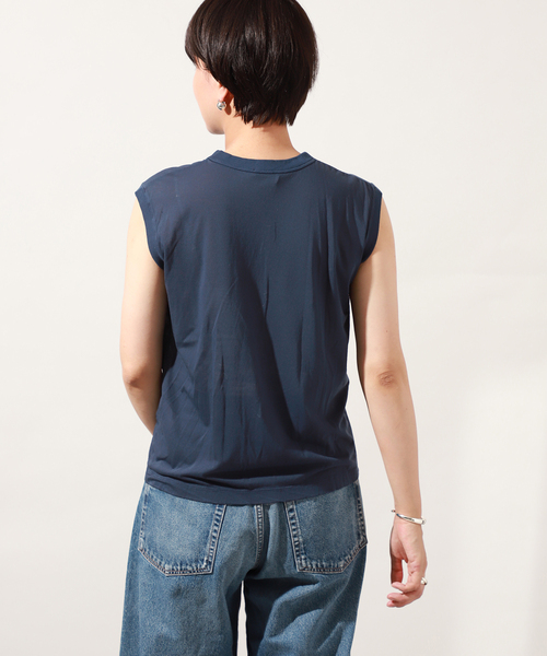 VERMEIL par iena(ヴェルメイユパーイエナ)の「【ATON/エイトン】Garmentdyed 60 Fresca 別注ノースリーブTシャツ(Tシャツ/カットソー・レディース・ネイビー・SMALL)」の3枚目の写真