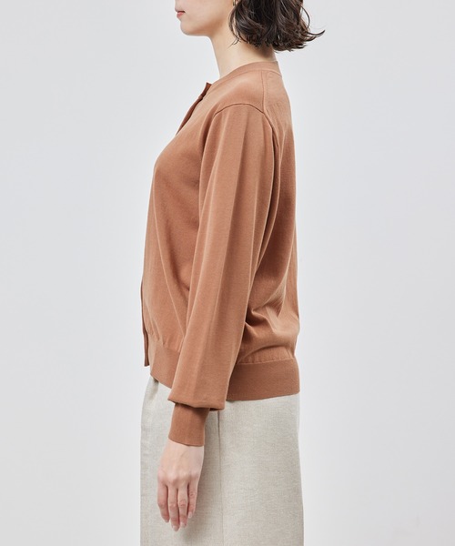 ROPE'（ロペ）の「【洗える】【接触冷感】ICE COTTONカーディガン【アンサンブル対応】【雑誌/メディア掲載】（カーディガン/ボレロ・レディース・ブラック/ピンク系その他/オフホワイト/キャメル/イエロー/ブルー系その他4・FREE）」の17枚目の写真