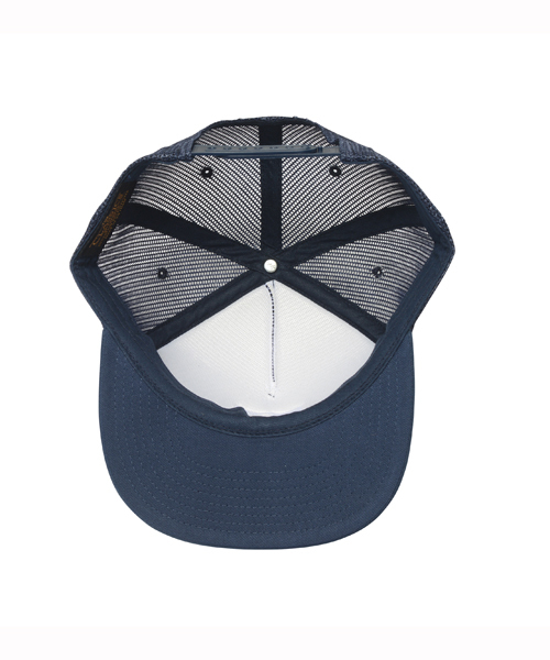 XLARGE(エクストララージ)の「OG MESH TRUCKER CAP(キャップ・メンズ・ブラック/レッド/ネイビー・ONE SIZE)」の7枚目の写真