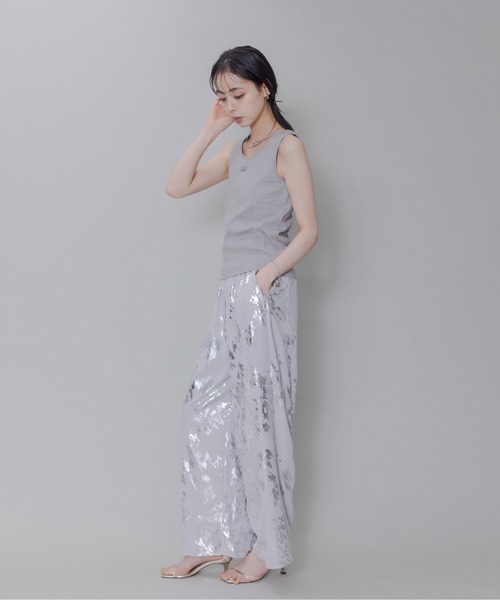 Eimee Law（エイミーロウ）の「2WAYテレコタンクトップス（タンクトップ・レディース・スミクロ/アイボリー/ブルー/ブラック/ライトベージュ/オフホワイト/ライトグレー・38/FREE）」の22枚目の写真