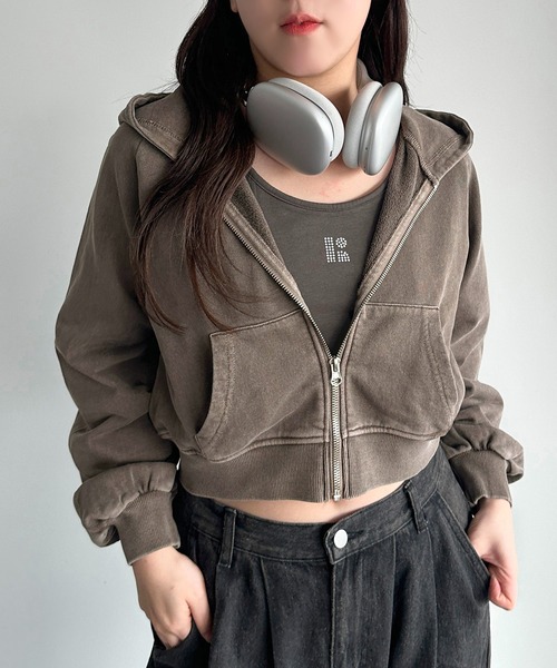 apres jour mignon（アプレジュールミニョン）の「ピグメントクロップドパーカ―（パーカー・レディース・カーキ/ブラウン系その他/ブラック系その他/ネイビー・X-LARGE/フリー）」の20枚目の写真