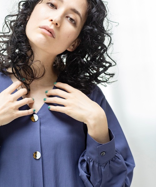 OSMOSIS(オズモーシス)の「バックギャザーワンピース(ワンピース・レディース・ブラック/アイボリー/パープル・ONE SIZE)」の9枚目の写真