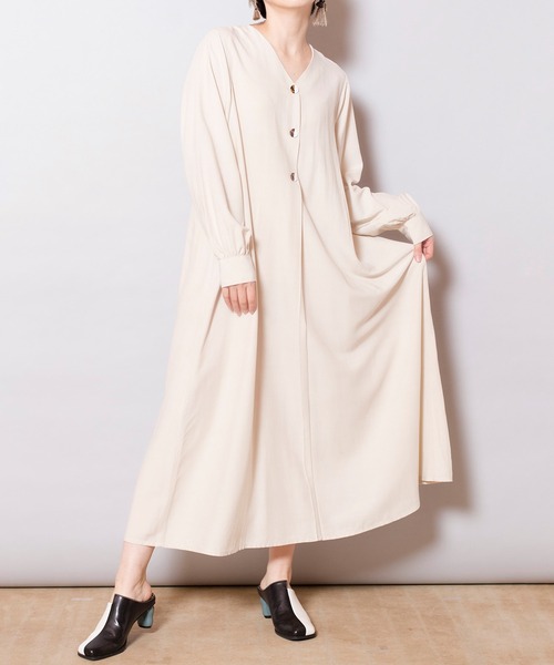 OSMOSIS(オズモーシス)の「バックギャザーワンピース(ワンピース・レディース・ブラック/アイボリー/パープル・ONE SIZE)」の18枚目の写真
