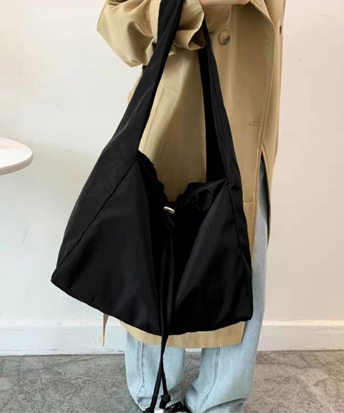 Miniministore(ミニミニストア)の「ドローコード巾着 ショルダーバッグ(ショルダーバッグ・レディース・ブラック・FREE)」の10枚目の写真