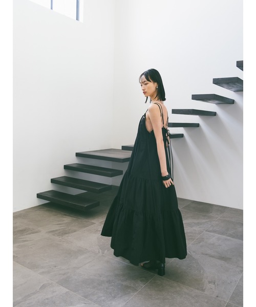 sahara（サハラ）の「Eyelet Tiered Dress/アイレットティアード