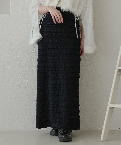 Ambre Neige(アンブルネージュ)の「フリルIラインスカート/WEB/EC限定商品(スカート・レディース・ブラック/オフホワイト・FREE)」の2枚目の写真