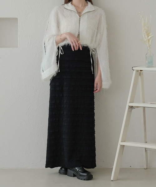 Ambre Neige(アンブルネージュ)の「フリルIラインスカート/WEB/EC限定商品(スカート・レディース・ブラック/オフホワイト・FREE)」の6枚目の写真