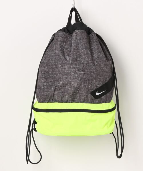 NIKE(ナイキ)の「【KIDS】【NIKE/ナイキ】2ルームプールバッグ(バックパック/リュック・キッズ・グレー/ブルー/ブラック・FREE)」の1枚目の写真