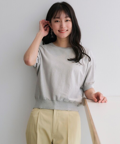 ANY SIS(エニィスィス)の「【洗える】ドルマンスリーブラメ ニット(ニット/セーター・レディース・ライトイエロー系/ピンク系/ライトグレー系/サックスブルー系・2)」の2枚目の写真