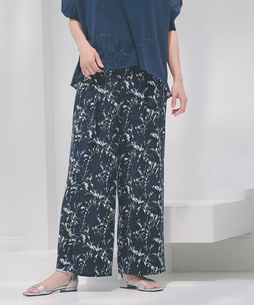 Elura（エルーラ）の「サマーイージー柄ワイドパンツ/126894（その他パンツ・レディース・ネイビー/ブラウン/ブラック・LARGE/MEDIUM/SMALL）」の3枚目の写真