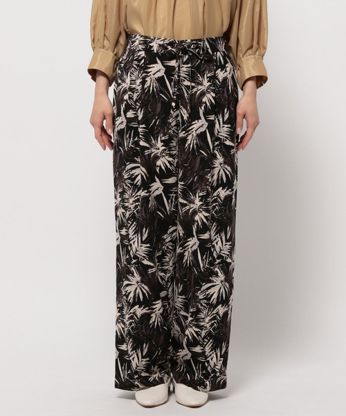 Elura（エルーラ）の「サマーイージー柄ワイドパンツ/126894（その他パンツ・レディース・ネイビー/ブラウン/ブラック・LARGE/MEDIUM/SMALL）」の9枚目の写真