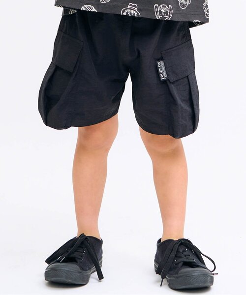 BREEZE(ブリーズ)の「【WEB限定】ボリュームカーゴパンツ(カーゴパンツ・キッズ・ブラック/カーキ・90/100/110/130/140/120)」の2枚目の写真