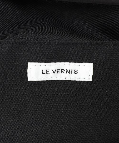 LE VERNIS(ル・ベルニ)の「【LE VERNIS/ル・ベルニ】サテンノットバッグ(クラッチバッグ・レディース・ブラック・FREE)」の5枚目の写真