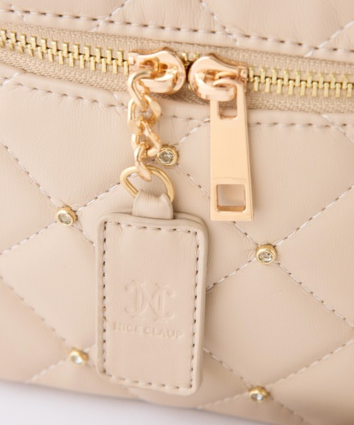 one after another NICE CLAUP(ワンアフターアナザーナイスクラップ)の「キルティングバニティショルダーバッグ/WEB限定アイテム(ショルダーバッグ・レディース・ブラック系その他/アイボリー系/ブラック/アイボリー/ブラック系その他2/ピンク/ベージュ・FREE)」の9枚目の写真