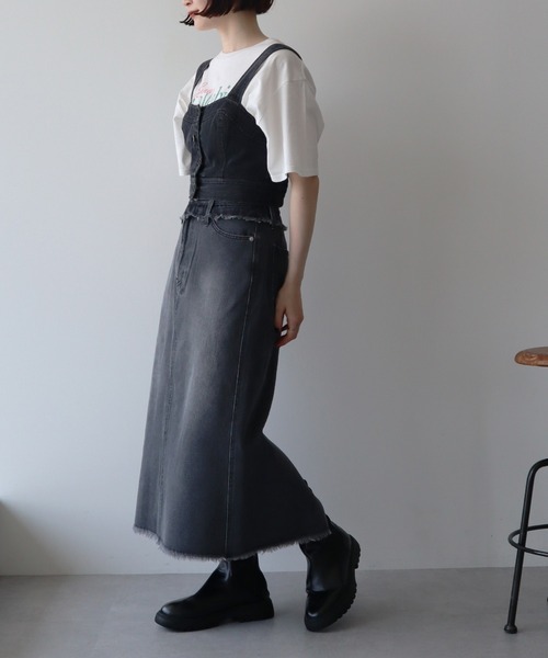 earth music&ecology（アースミュージックアンドエコロジー）の「フロントボタンデニムビスチェ（ベスト・レディース・インディゴブルー/ブラック・FREE）」の4枚目の写真
