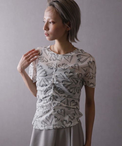 Girly Doll(ガーリードール)の「シアーハート柄トップス(Tシャツ/カットソー・レディース・ホワイト/グレー/ブラック・M/L)」の14枚目の写真