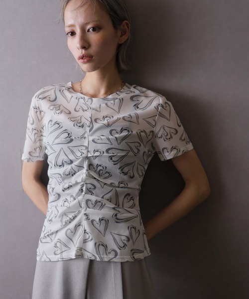 Girly Doll(ガーリードール)の「シアーハート柄トップス(Tシャツ/カットソー・レディース・ホワイト/グレー/ブラック・M/L)」の17枚目の写真
