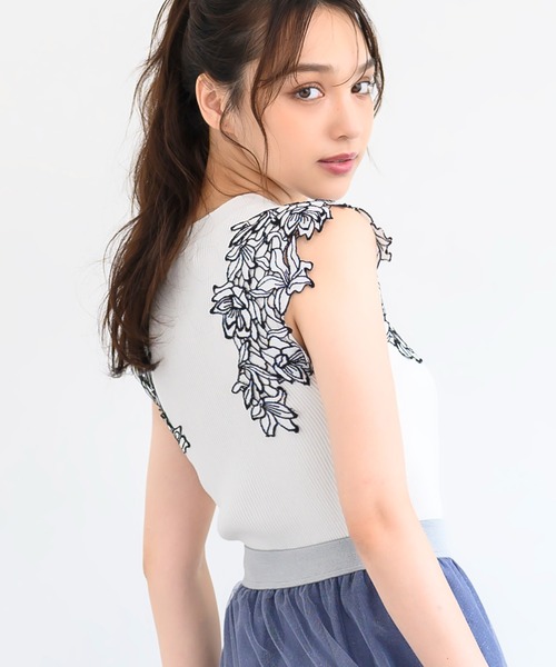 MISCH MASCH(ミッシュマッシュ)の「レースフレンチスリーブニット/MM438301(ニット/セーター・レディース・ホワイト/ベージュ/ブラック・フリ-)」の19枚目の写真