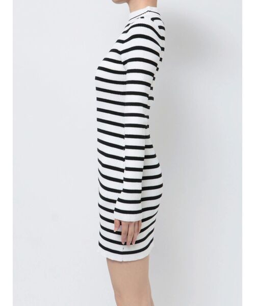 GYDA（ジェイダ）の「【ZOZO限定】ボトルネックリブニットワンピース（ワンピース・レディース・ブラック/その他1・FREE）」の11枚目の写真