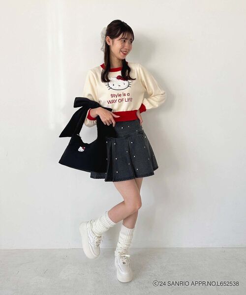 MAJESTIC LEGON(マジェスティックレゴン)の「ハローキティ バイカラーニット(ニット/セーター・レディース・ホワイト系その他2・MEDIUM)」の12枚目の写真