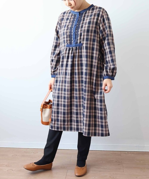 【セール】【L～6L 大きいサイズ】バンドカラーブロントピンタックワンピース（ワンピース）｜MB mint breeze（エムビーミントブリーズ）