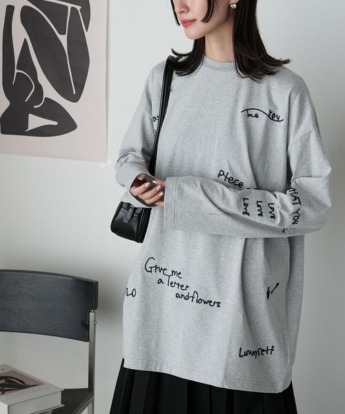 forksy.(フォルクシー)の「【forksy.】ランダム落書きロゴ刺繍ロングTシャツ(Tシャツ/カットソー・レディース・オフホワイト/杢グレー/ネイビー/スモークピンク・FREE)」の10枚目の写真