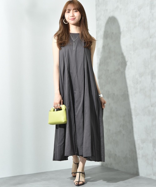 INTERPLANET(インタープラネット)の「綿ボイル2WAYエアリーフレアーワンピース(ワンピース・レディース・カーキ/チャコールグレー/イエロー/グリーン・FREE)」の17枚目の写真
