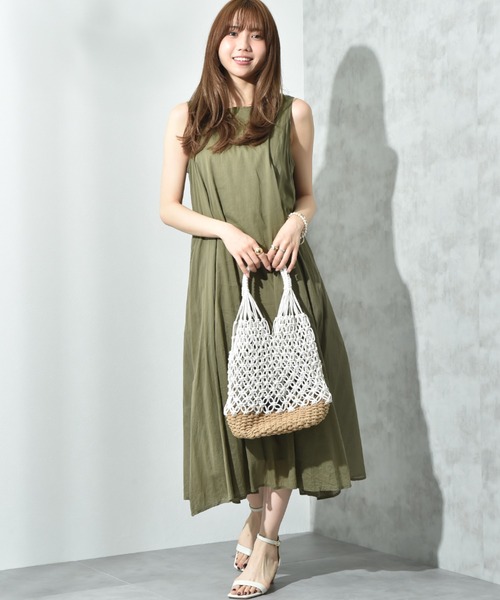 INTERPLANET(インタープラネット)の「綿ボイル2WAYエアリーフレアーワンピース(ワンピース・レディース・カーキ/チャコールグレー/イエロー/グリーン・FREE)」の16枚目の写真