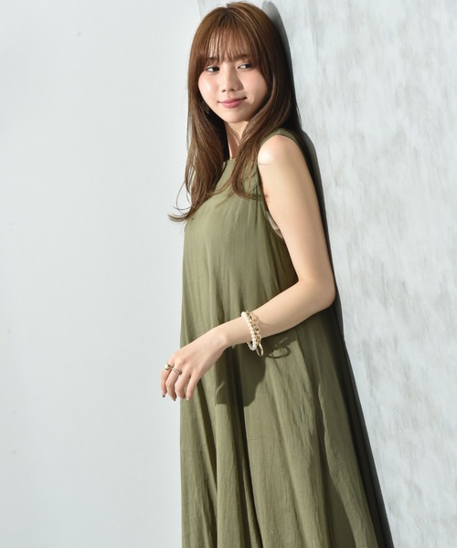 INTERPLANET(インタープラネット)の「綿ボイル2WAYエアリーフレアーワンピース(ワンピース・レディース・カーキ/チャコールグレー/イエロー/グリーン・FREE)」の20枚目の写真