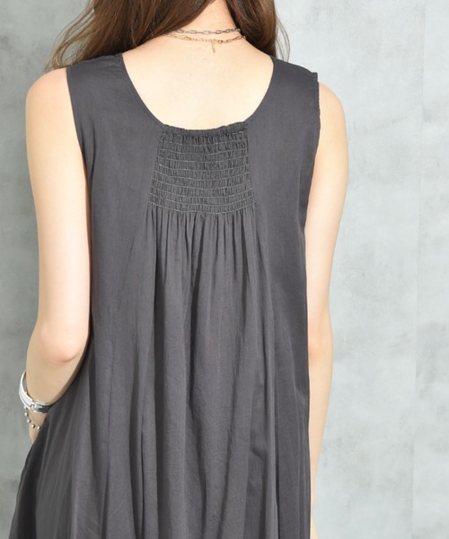 INTERPLANET(インタープラネット)の「綿ボイル2WAYエアリーフレアーワンピース(ワンピース・レディース・カーキ/チャコールグレー/イエロー/グリーン・FREE)」の9枚目の写真