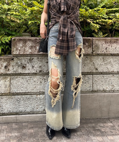 ROGER AND RAW(ロジャーアンドロウ)の「ダメージワイドデニムパンツ(デニムパンツ・レディース・ブルー・SMALL/MEDIUM)」の6枚目の写真