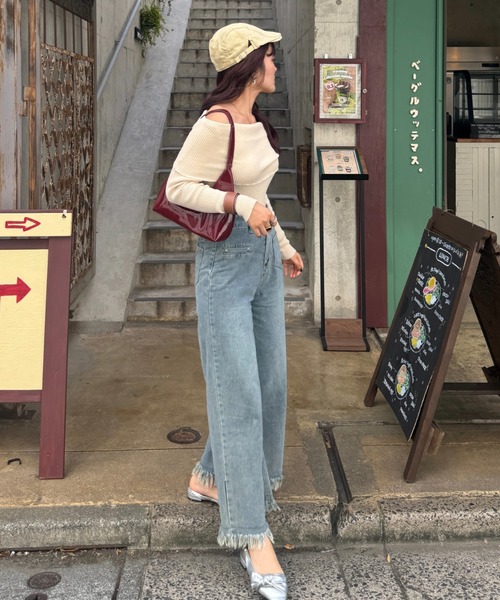 efill（エフィル）の「裾 フリンジ デニムパンツ（デニムパンツ・レディース・ダークブルー・S）」の17枚目の写真