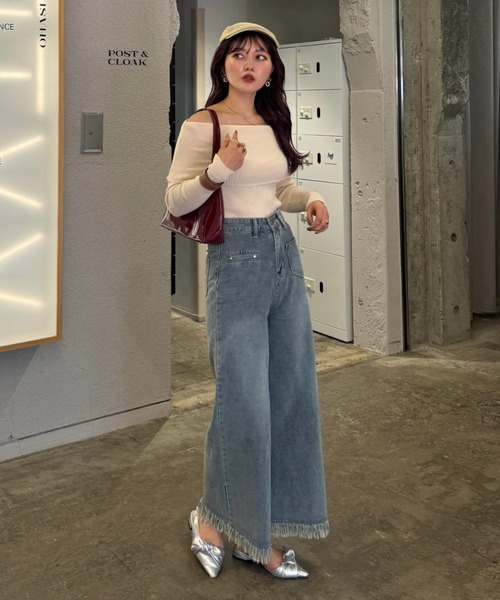 efill（エフィル）の「裾 フリンジ デニムパンツ（デニムパンツ・レディース・ダークブルー・S）」の19枚目の写真