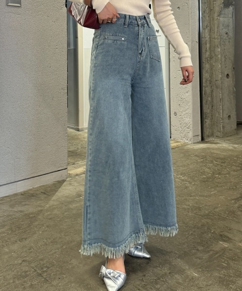 efill（エフィル）の「裾 フリンジ デニムパンツ（デニムパンツ・レディース・ダークブルー・S）」の15枚目の写真