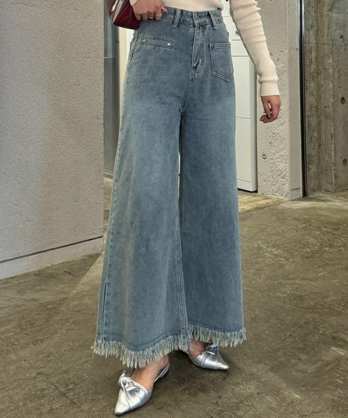 efill（エフィル）の「裾 フリンジ デニムパンツ（デニムパンツ・レディース・ダークブルー・S）」の16枚目の写真