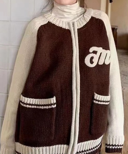 LYEON（リヨン）の「サガラ刺繍ジップアップニットブルゾン/ノーカラー配色ニットカーディガン（ブルゾン・レディース・ブラウン/ネイビー・FREE）」の9枚目の写真