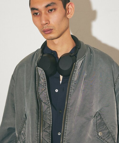 JOURNAL STANDARD（ジャーナルスタンダード）の「オーバーフィット ボンバーブルゾン（MA-1・メンズ・ブラック/カーキ/ブラウン・MEDIUM/LARGE）」の8枚目の写真