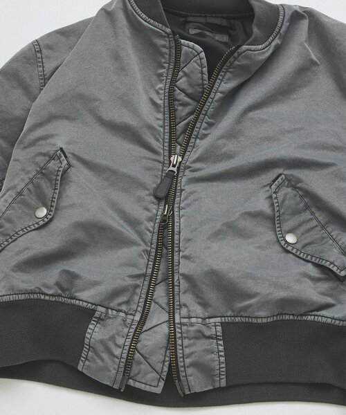 JOURNAL STANDARD（ジャーナルスタンダード）の「オーバーフィット ボンバーブルゾン（MA-1・メンズ・ブラック/カーキ/ブラウン・MEDIUM/LARGE）」の22枚目の写真