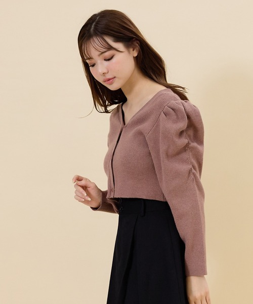 REDYAZEL（レディアゼル）の「ボリュームショルダーリブカーディガン（カーディガン/ボレロ・レディース・ブラウン/ブラック/グレー・FREE）」の20枚目の写真