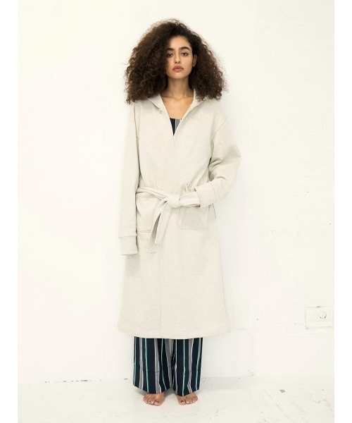 KEnTe（ケンテ）の「Basic Robe（ガウン/バスローブ・レディース・チャコールグレー/オートミール・S/M）」の8枚目の写真