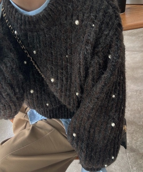 volume sleeve pearl studs short knit（ニット/セーター）｜WILLFULLY 