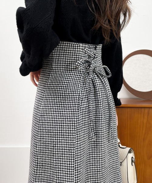 emi+（エミプラス）の「ハイウエストバックレースアップ千鳥柄マーメイドスカート（スカート・レディース・ブラック系その他/ブラウン系その他・M/L/S）」の20枚目の写真