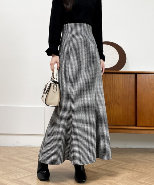 emi+（エミプラス）の「ハイウエストバックレースアップ千鳥柄マーメイドスカート（スカート・レディース・ブラック系その他/ブラウン系その他・M/L/S）」の17枚目の写真