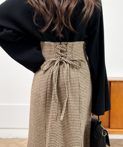 emi+（エミプラス）の「ハイウエストバックレースアップ千鳥柄マーメイドスカート（スカート・レディース・ブラック系その他/ブラウン系その他・M/L/S）」の14枚目の写真